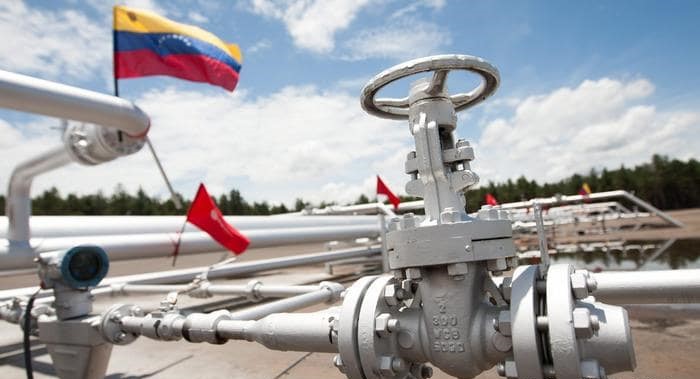 Венесуэла используют Роснефть для обхода санкций