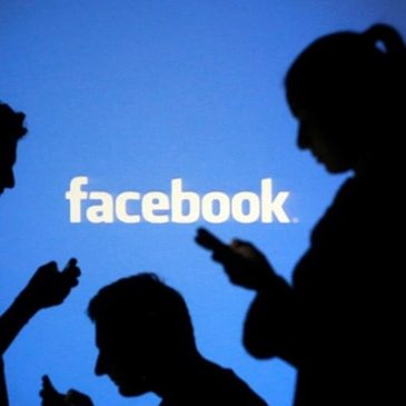 Цукерберг не хочет разделения Facebook